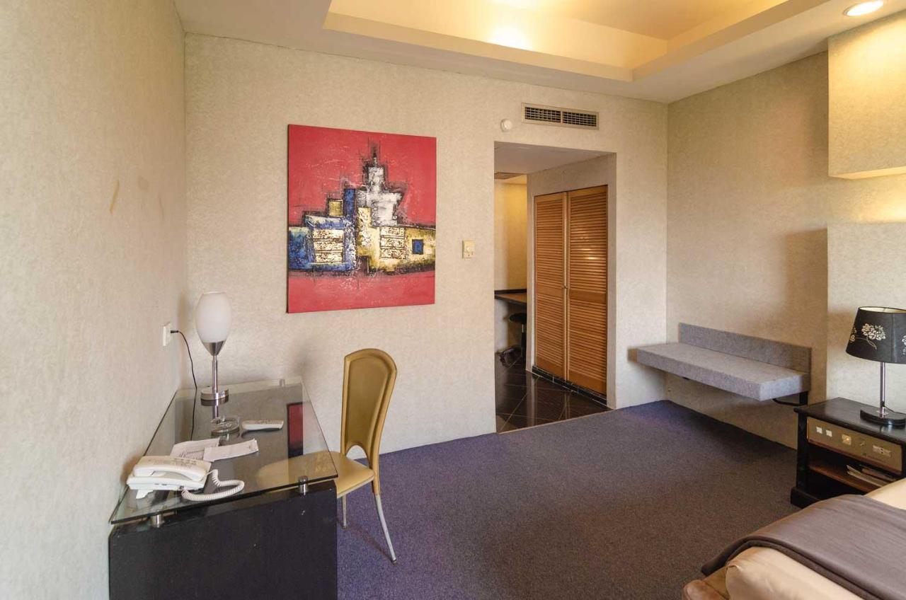 Hotel Peninsula Mangga Besar Jakarta Kültér fotó