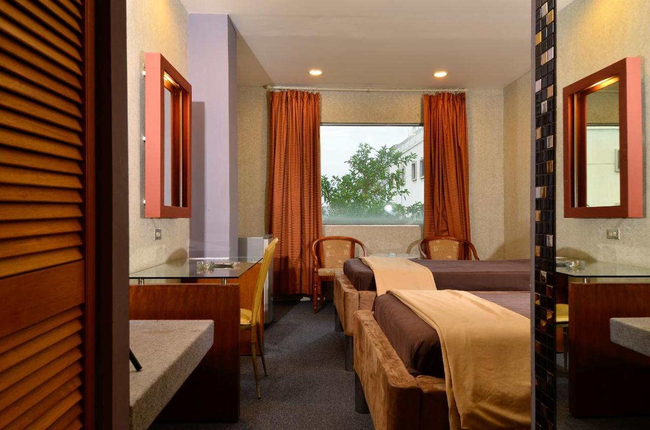 Hotel Peninsula Mangga Besar Jakarta Kültér fotó