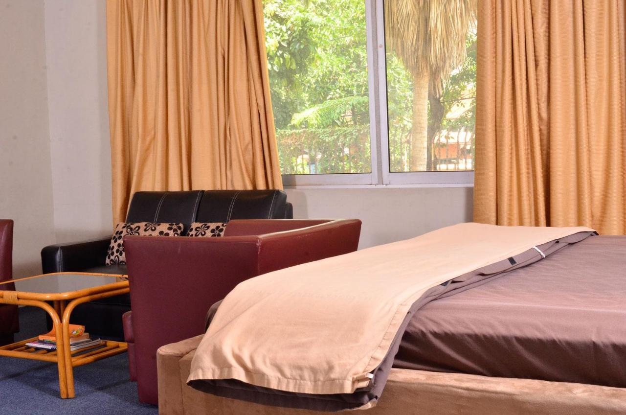 Hotel Peninsula Mangga Besar Jakarta Kültér fotó